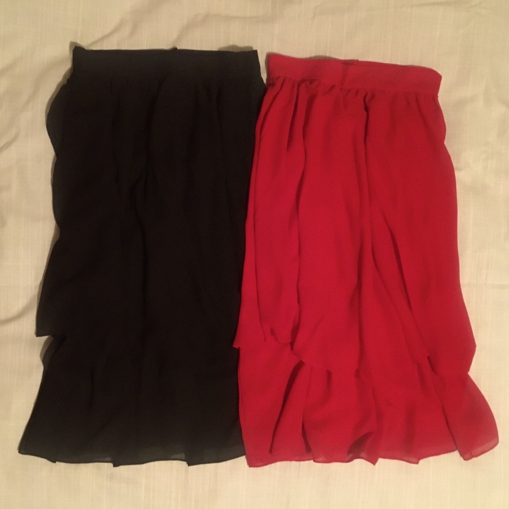 2/$25 Woman’s Skirts